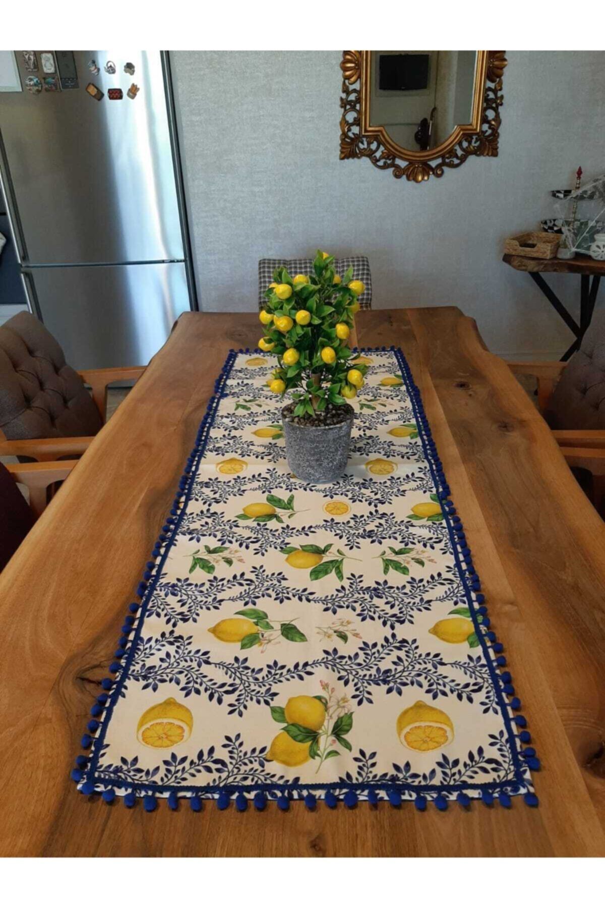 Amerikan Servis Limon Desenli Koyu Mavi Ponponlu Dikdörtgen Runner